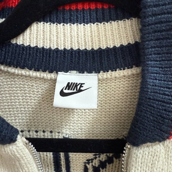 Nike Sportswear Women's Cardigan - Picture 2 of 4